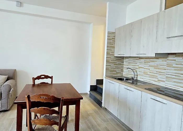 Aria Condizionata E Terrazza Vista Mare Апартаменты Кастельсардо