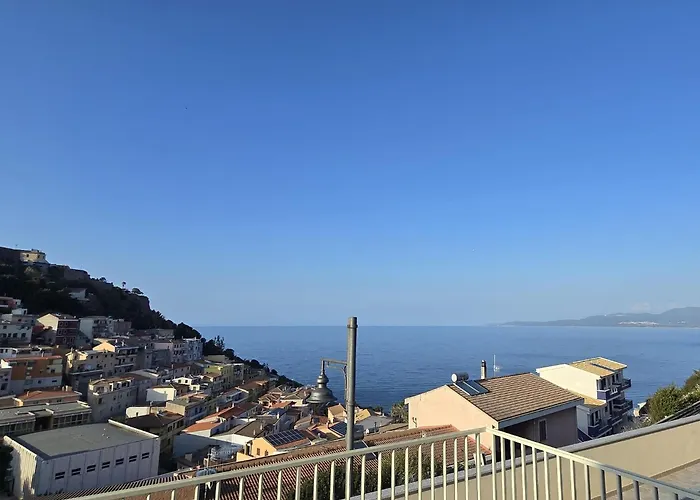 Aria Condizionata E Terrazza Vista Mare Apartamento
